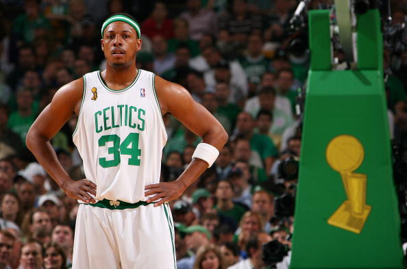 Shams：布克遭遇右腹股沟拉伤，一周后重新接受评估（Shams：布克右腹股沟拉伤，一周后复查）