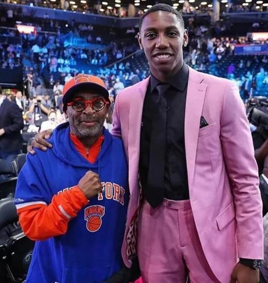 劳塔罗：我们已经做好准备迎战马竞；我会在该微笑的时候微笑（劳塔罗：对阵马竞我们已整装待发；该笑时我会笑）