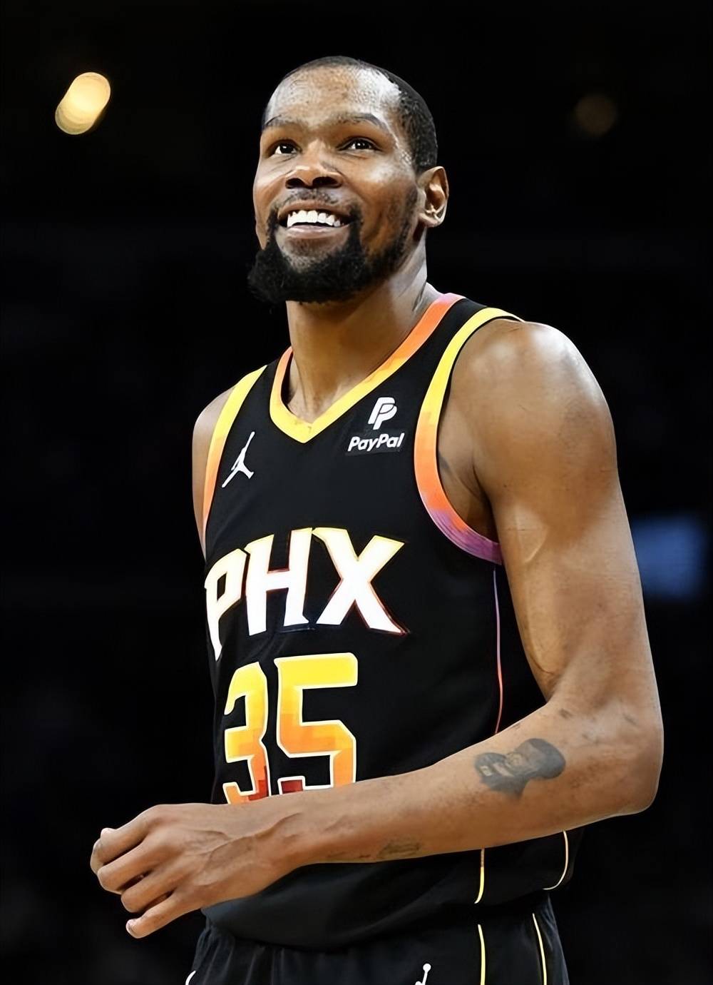 重庆铜梁龙签下山东泰山B队球员张英凯（重庆铜梁龙引进山东泰山B队球员张英凯）