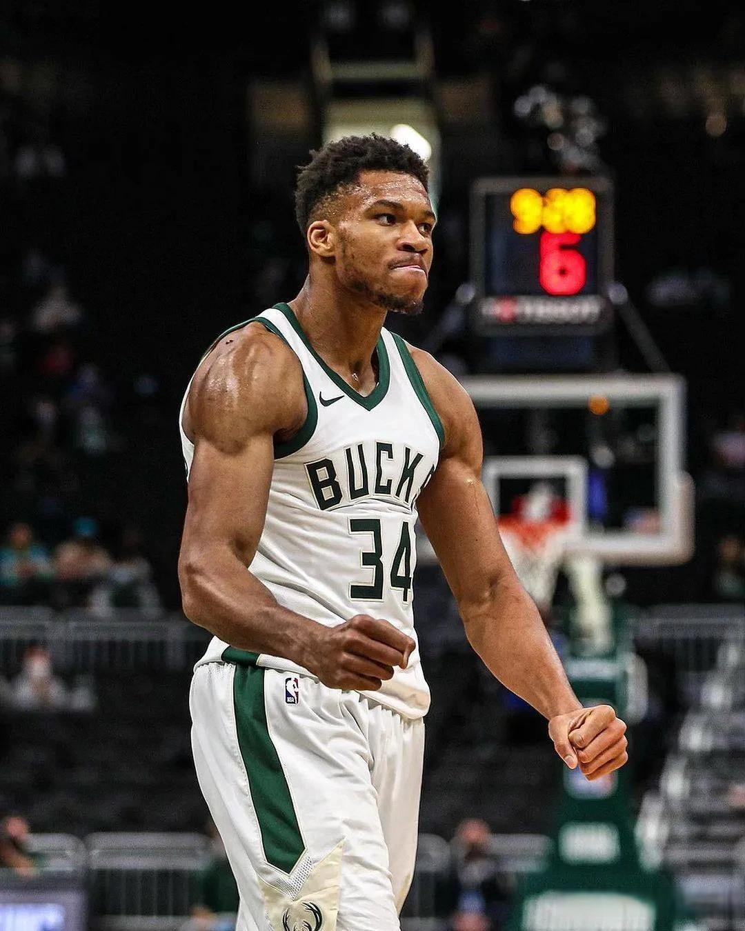 朗斯核心托万现身说法：我们从阿森纳的定位球战术中汲取经验（托万直言朗斯从阿森纳定位球战术中取经）