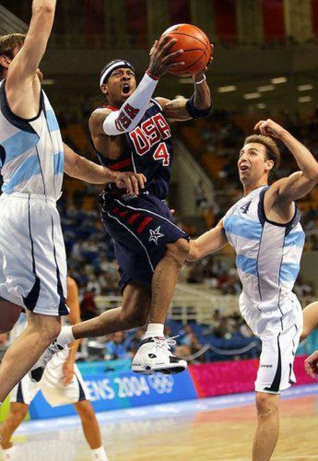 2025-26橄榄球挑战杯R1酋长战胜猎豹（橄榄球挑战杯2025-26赛季首轮：酋长击败猎豹）